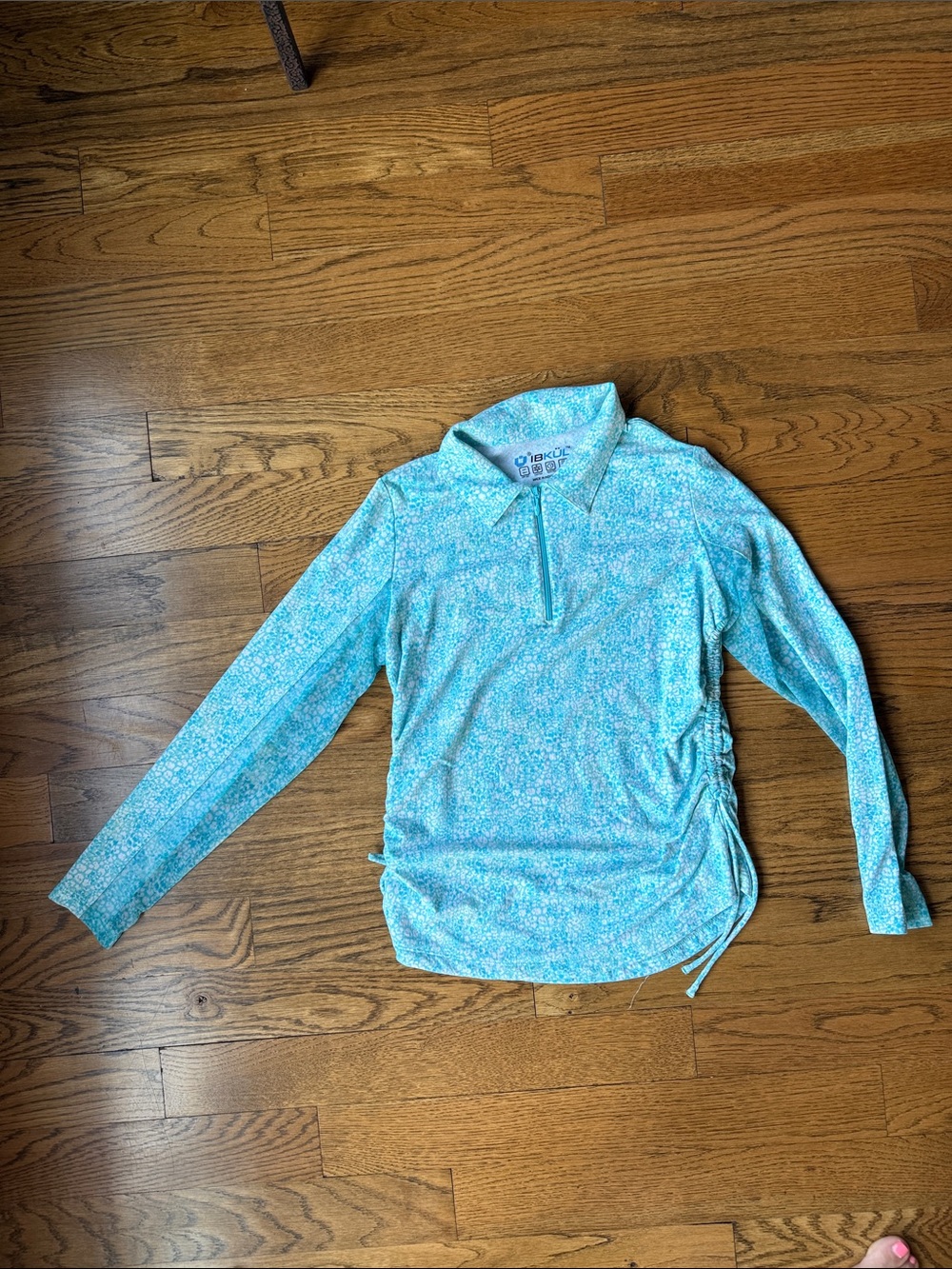 IBKUL Activewear Long Sleeve top. Sample sale top. Like new. No tags.